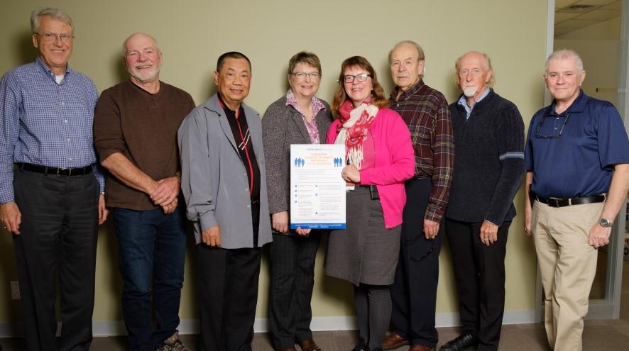 The Advisory Group presenting the Canadian Charter of Rights for People with Dementia.
